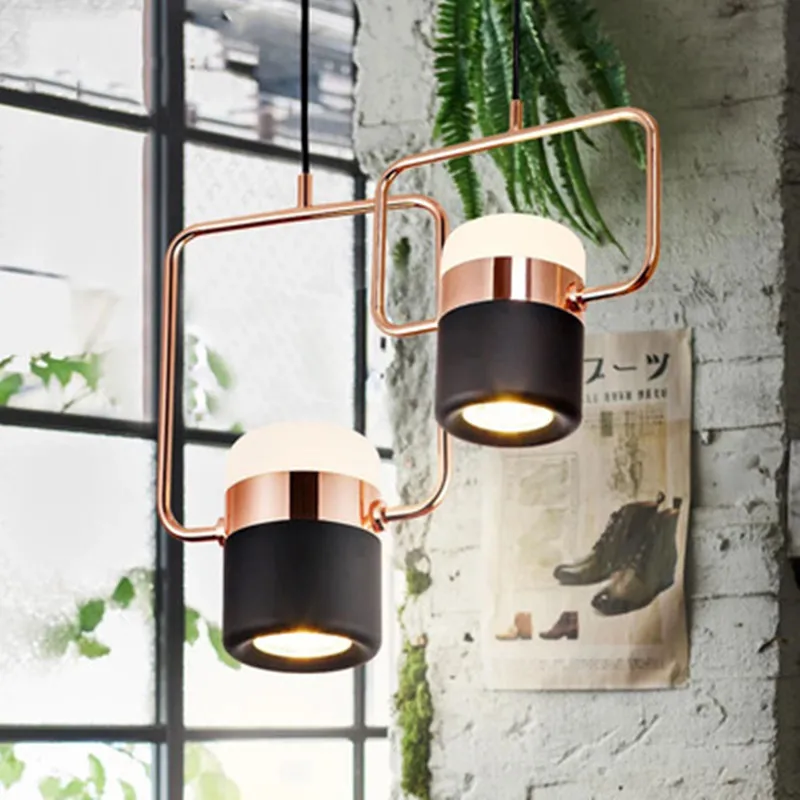 Nordic Strip Led Chandeliers Modern Simple Restaurant Cafe Bar Art Designer Hanging Lights Creative Table Suspended Luminaire
Nordic Strip Led Chandeliers Modern Simple Restaurant Cafe Bar Art Designer Hanging Lights Creative Table Suspended Luminaire