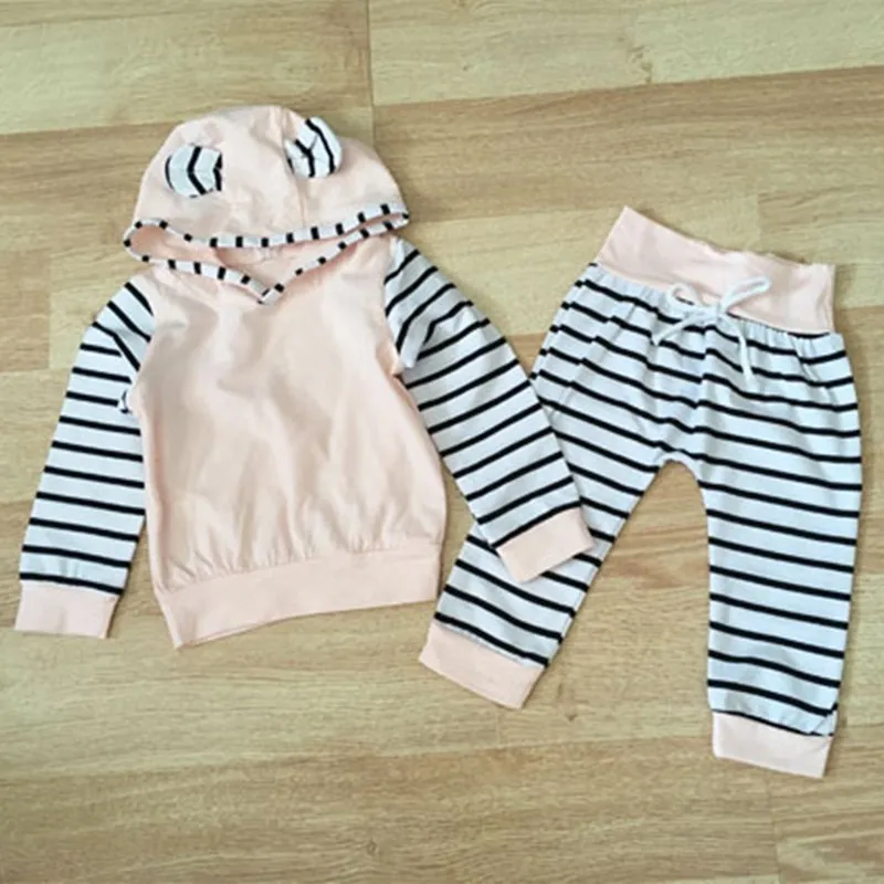 Autumn Baby Boy Clothing Set Long Sleeve Warm Hooded T-shirt+Pants Infant 2pcs/suit Newborn Cute Baby Girls Clothes
Autumn Baby Boy Clothing Set Long Sleeve Warm Hooded T-shirt+Pants Infant 2pcs/suit Newborn Cute Baby Girls Clothes