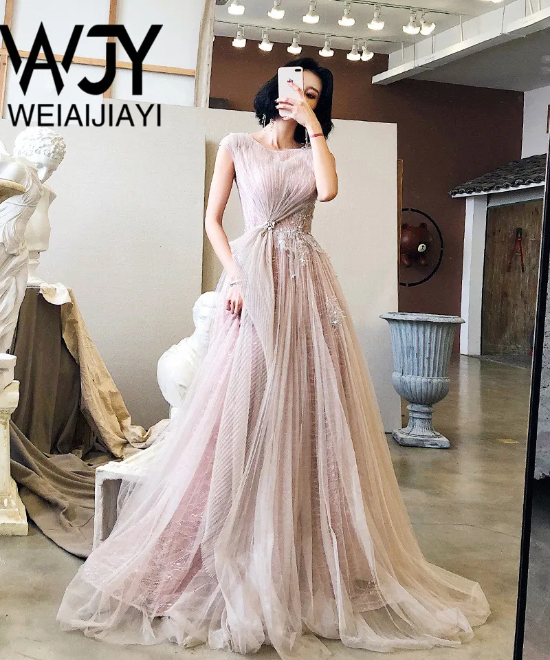 Beautiful A Line Sweep Train Beads Tulle Lace up Peat Young Girl Prom Party Dresses Cheap Sexy Lady Skirt Wear
Beautiful A Line Sweep Train Beads Tulle Lace up Peat Young Girl Prom Party Dresses Cheap Sexy Lady Skirt Wear