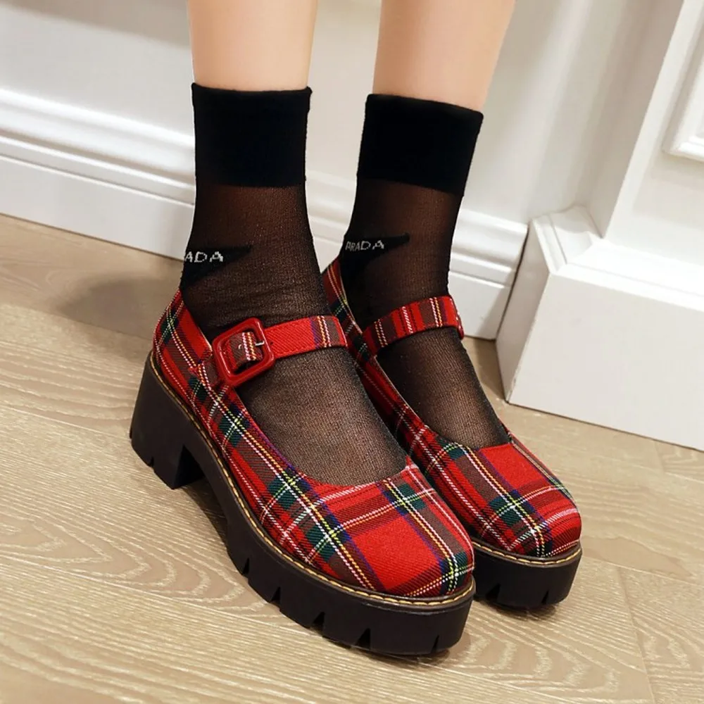 

2022 Womens Plaid Lattice Punk Pumps Shoes Platform Chunky High Heel Creepers Japanese Harajuku Sandals British Styles Plus Size