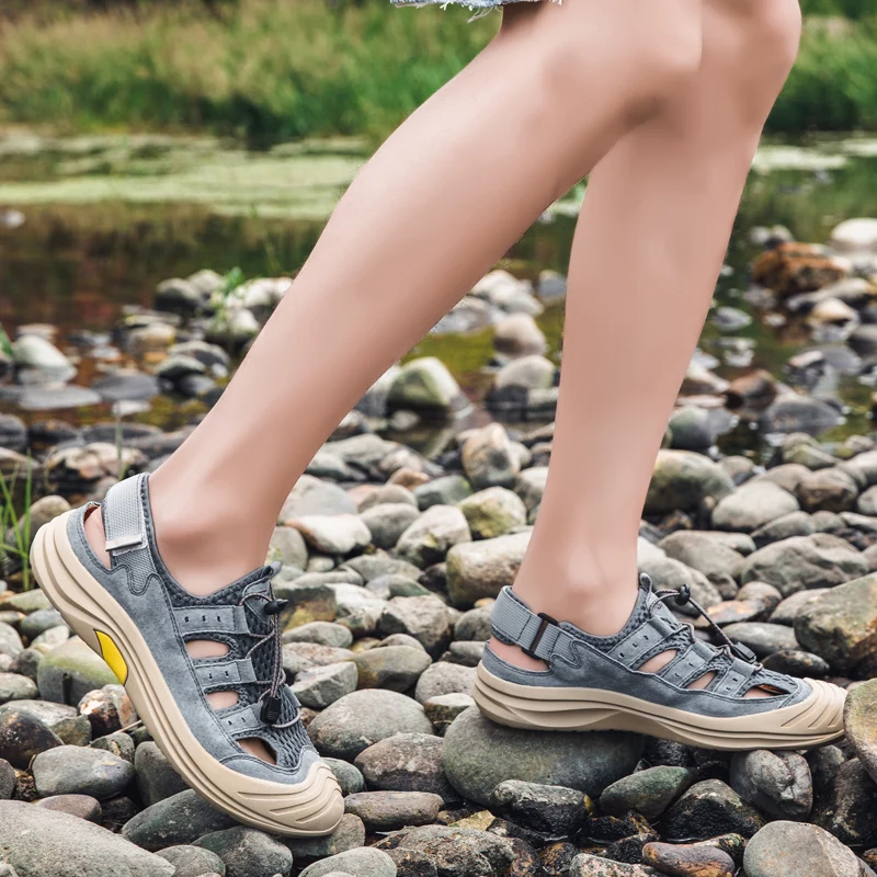 Breathable Running Shoes Men's Leather Sandals Summer Breathable Work Shoes 2020 Men Blade Sneakers Outdoor Genuine Sandal
Breathable Running Shoes Men's Leather Sandals Summer Breathable Work Shoes 2020 Men Blade Sneakers Outdoor Genuine Sandal