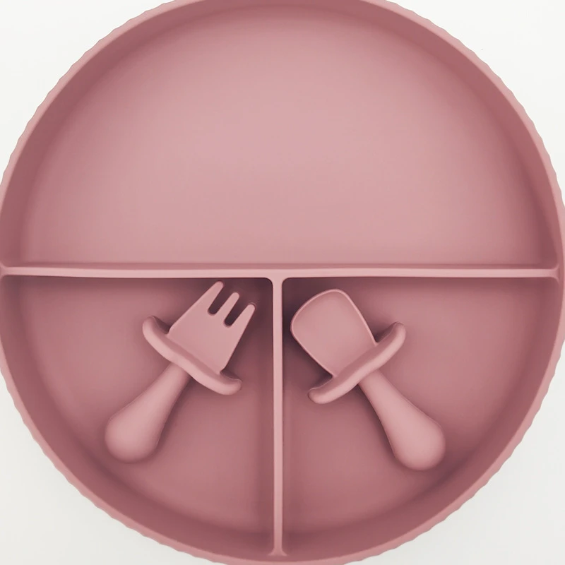 3pcs Baby Safe Silicone Tableware Set Children's Dishes Kids Dinner Baby Solid Feeding Plate Training Bowl Spoon Fork Dining Kit
3pcs Baby Safe Silicone Tableware Set Children's Dishes Kids Dinner Baby Solid Feeding Plate Training Bowl Spoon Fork Dining Kit