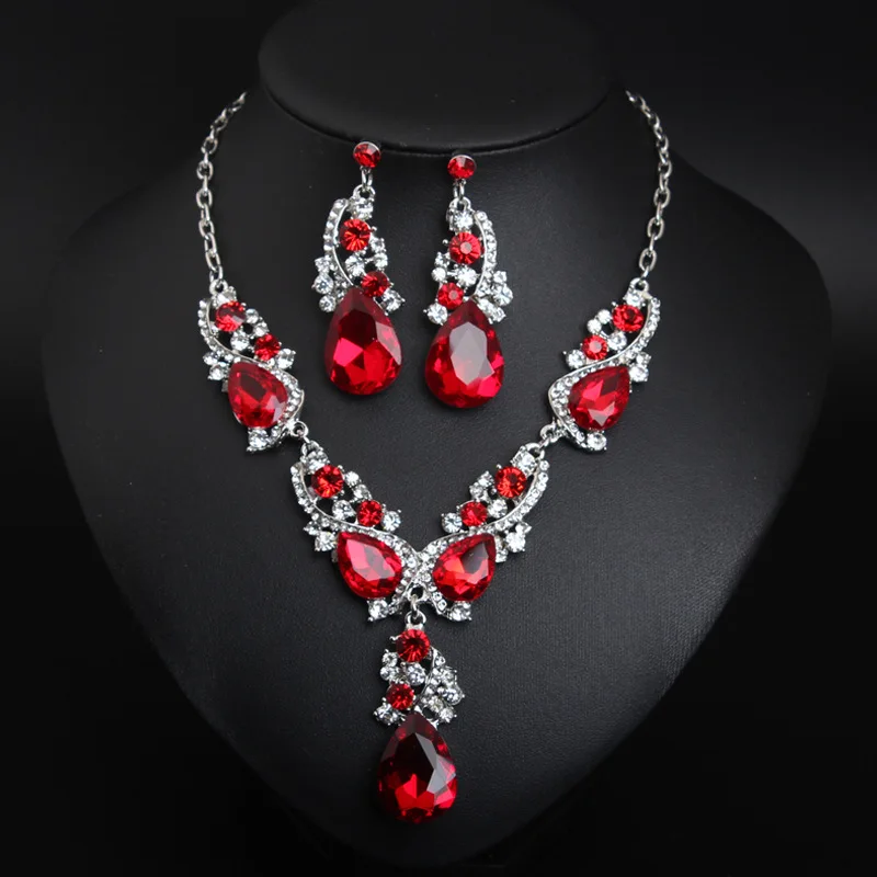 New Fashion Women Crystal Necklace Earring Set Choker Bridal Wedding Party Statement Punk Jewelry
New Fashion Women Crystal Necklace Earring Set Choker Bridal Wedding Party Statement Punk Jewelry