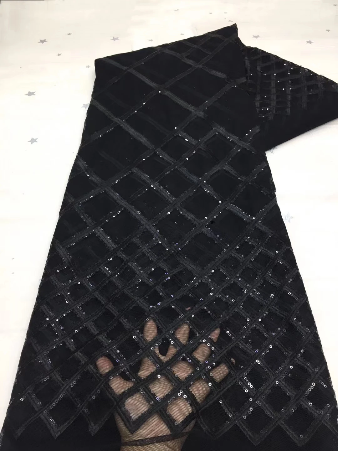 Mccarthy 2021 New Beads Sequins Lace Fabric Luxury Evening Dress French Lace 2 Design Can Choose Off Black
Mccarthy 2021 New Beads Sequins Lace Fabric Luxury Evening Dress French Lace 2 Design Can Choose Off Black