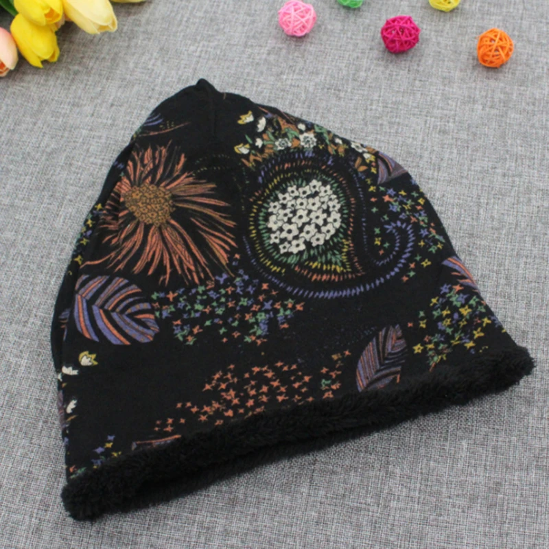 2021 Winter Hat Women Plus Velvet Beanie Cap Print Warm Red Fashion Gorro Caps Soft Bonnet 3 Colors
2021 Winter Hat Women Plus Velvet Beanie Cap Print Warm Red Fashion Gorro Caps Soft Bonnet 3 Colors