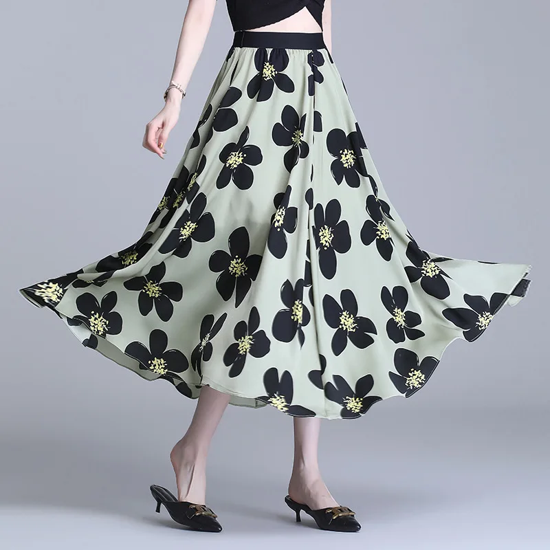Summer Pleated Skirt for Women Fashion Print Elastic High Waist Loose Big Swing Casual Long Skirts Elegant Korean 2106
Summer Pleated Skirt for Women Fashion Print Elastic High Waist Loose Big Swing Casual Long Skirts Elegant Korean 2106