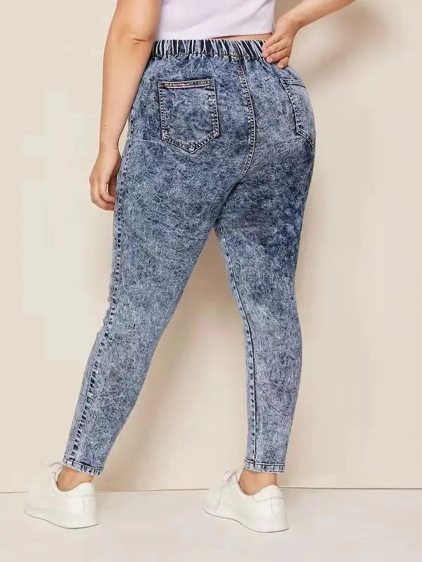 Plus Size Elastic High Waist Snow Wash Pencil Pants Casual Female Jeans 3 4 5XL Women Stretch Long Denim Pant Trousers Mom Jeans 
Plus Size Elastic High Waist Snow Wash Pencil Pants Casual Female Jeans 3 4 5XL Women Stretch Long Denim Pant Trousers Mom Jeans