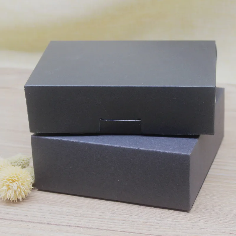 20pcs DIY Mutli size large paper gifts boxes candy wedding cake Package kraft home party suppiles box package
20pcs DIY Mutli size large paper gifts boxes candy wedding cake Package kraft home party suppiles box package