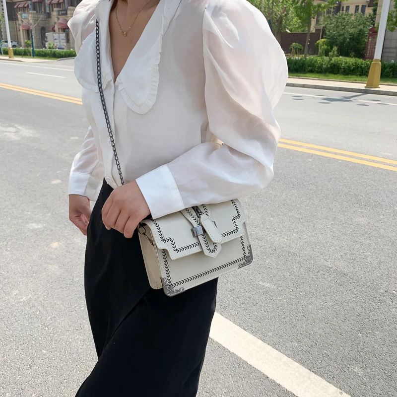 Best Selling Bags Crossbody Embroidery Handbag Shoulder Girl Lady Messenger Casual Pu Leather Women Classic Chain For Women
Best Selling Bags Crossbody Embroidery Handbag Shoulder Girl Lady Messenger Casual Pu Leather Women Classic Chain For Women