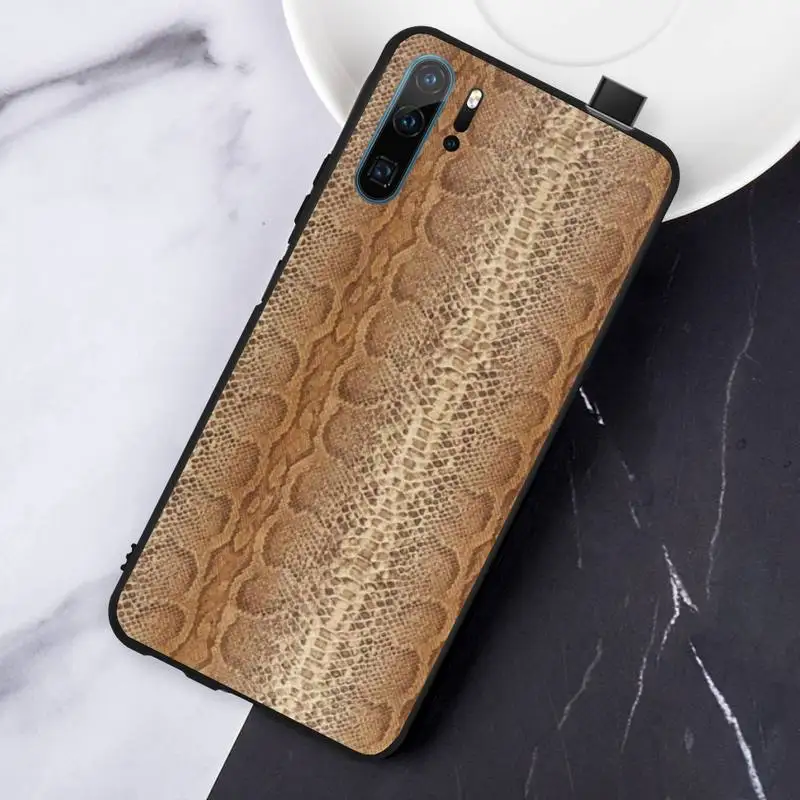 Snake Skin fashion pattern high quality Phone Case coque For Huawei honor Mate P 10 20 30 40 Pro 10i 9 10 20 8 x Lite
Snake Skin fashion pattern high quality Phone Case coque For Huawei honor Mate P 10 20 30 40 Pro 10i 9 10 20 8 x Lite