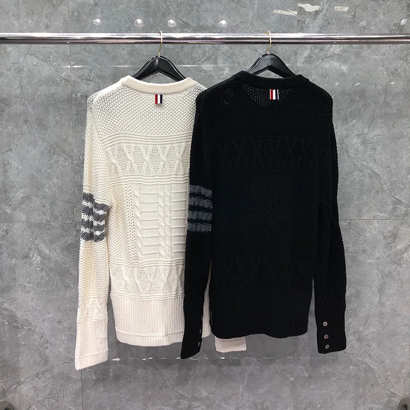 TB 2021 Fashion THOM Brand Sweaters Men Slim Fit O-Neck Pullovers Clothing Jacquard Striped Wool Solid Autumn Winter Casual Coat
TB 2021 Fashion THOM Brand Sweaters Men Slim Fit O-Neck Pullovers Clothing Jacquard Striped Wool Solid Autumn Winter Casual Coat