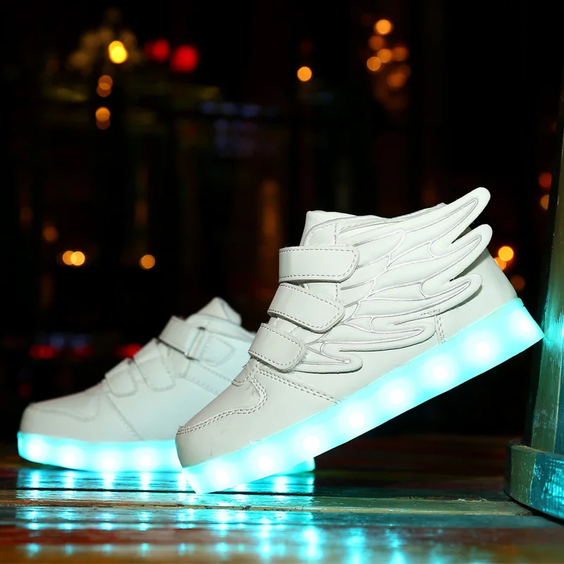 Hot LED Light Up Hi-Top Shoes with Wing USB Rechargeable Flashing Sneakers for Toddlers Kids Boys Girls MVI-ing
Hot LED Light Up Hi-Top Shoes with Wing USB Rechargeable Flashing Sneakers for Toddlers Kids Boys Girls MVI-ing