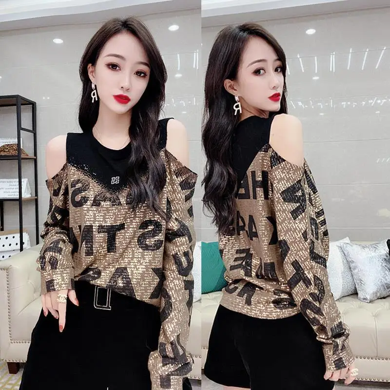 Autumn and winter 2020 new women's fashion stitching top letter hot drill design off shoulder T-shirt long sleeve
Autumn and winter 2020 new women's fashion stitching top letter hot drill design off shoulder T-shirt long sleeve