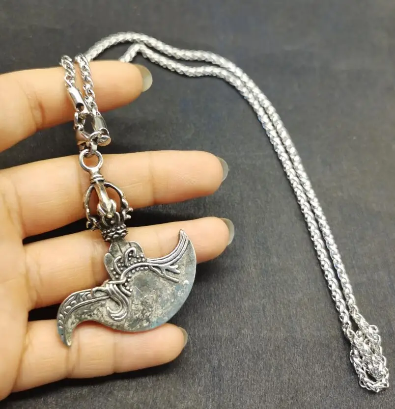 China White copper archaize Exorcism amulet pendant
China White copper archaize Exorcism amulet pendant