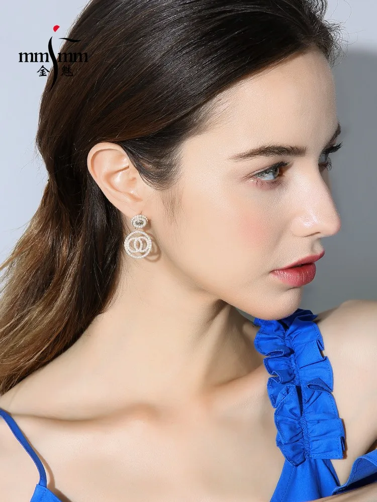2021 Trend Simulation Pearl Long Earrings Female White Round Pearl Wedding Pendant Earrings Fashion Korean Jewelry Earrings
2021 Trend Simulation Pearl Long Earrings Female White Round Pearl Wedding Pendant Earrings Fashion Korean Jewelry Earrings