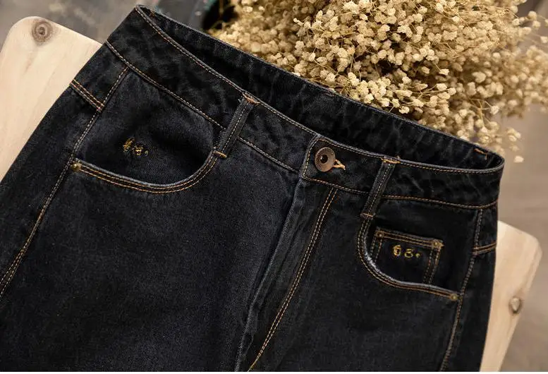 Spring And Summer Ladies Retro Harajuku Jeans 2021 New Casual Fashion Loose Solid Color Trousers Wide-leg Simple Style
Spring And Summer Ladies Retro Harajuku Jeans 2021 New Casual Fashion Loose Solid Color Trousers Wide-leg Simple Style
