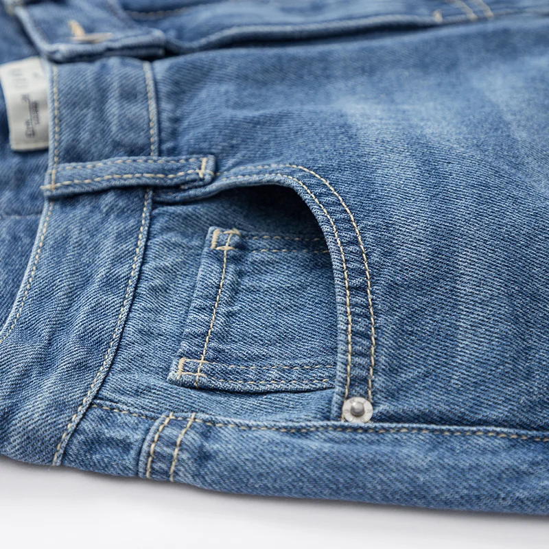 Semir summer 2020 new denim shorts women personality edging hot shorts cec straight retro hole shorts
Semir summer 2020 new denim shorts women personality edging hot shorts cec straight retro hole shorts