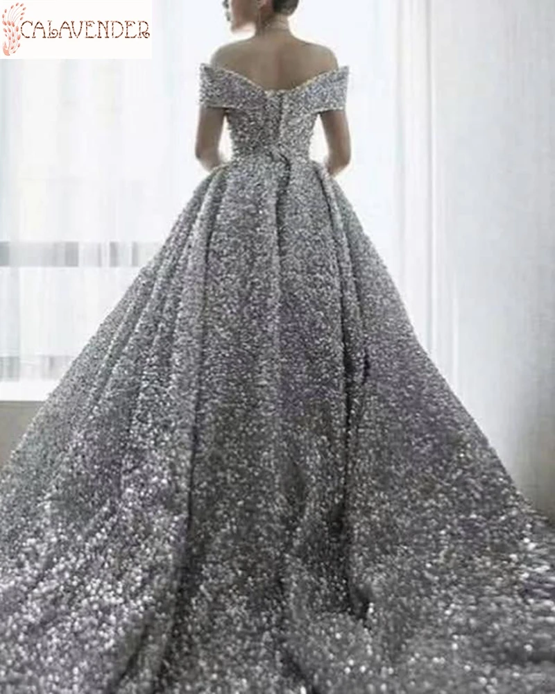 Bling Off the Shoulder Wedding Dresses 2020 Sequin Ball Gown Wedding Dresses Silver Bridal Dress with Lace Up
Bling Off the Shoulder Wedding Dresses 2020 Sequin Ball Gown Wedding Dresses Silver Bridal Dress with Lace Up