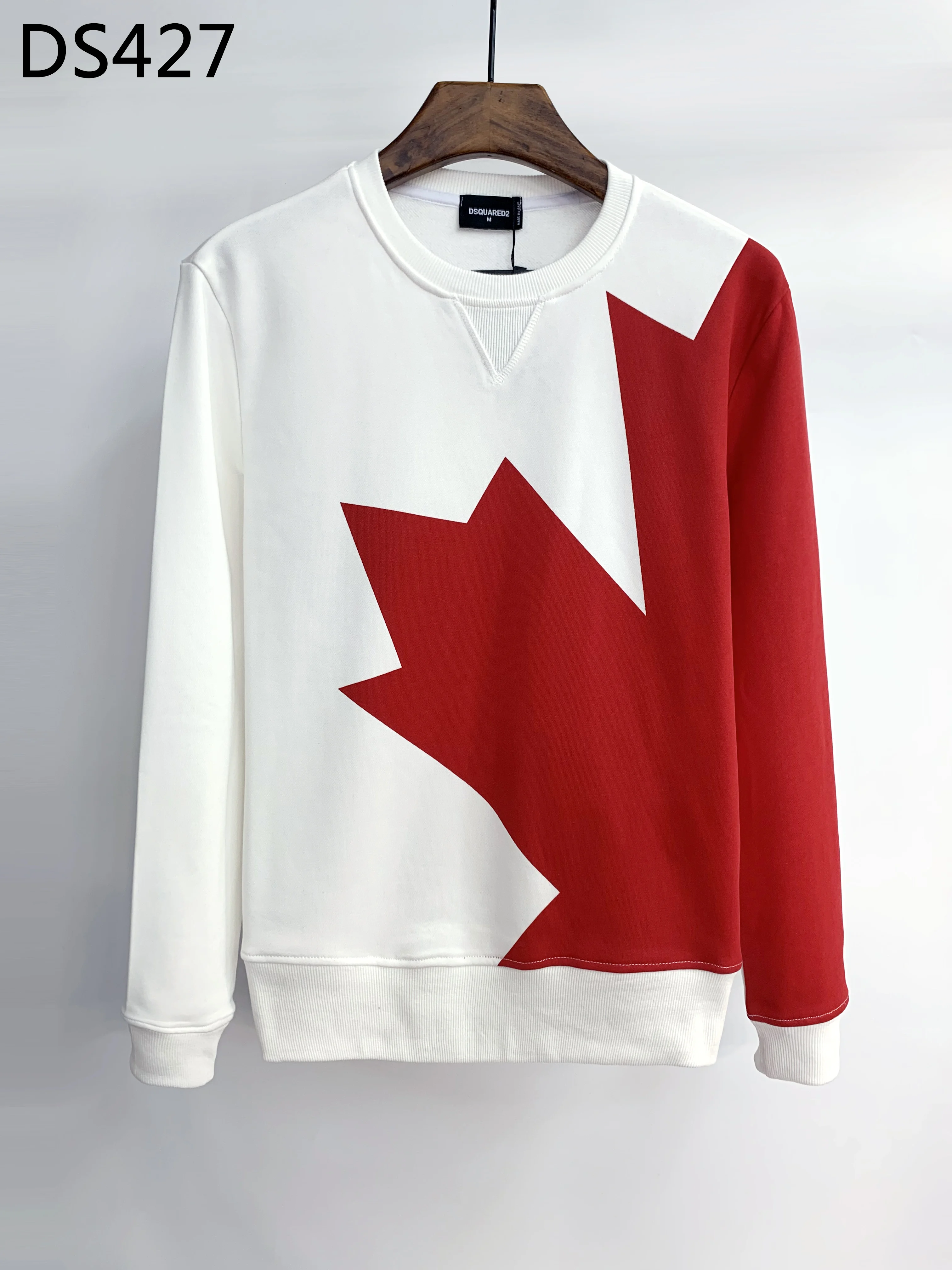 Red Mapel Leaf Drawing Men Fleece 2022 dsq2 Winter Streetwear O-neck Pullover Sweatshirt Hoodie Casual hip hop New Men Tracksuit
Red Mapel Leaf Drawing Men Fleece 2022 dsq2 Winter Streetwear O-neck Pullover Sweatshirt Hoodie Casual hip hop New Men Tracksuit
