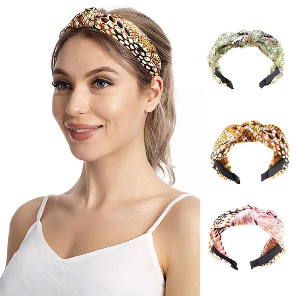Fashion Women Girls Summer Snake Printed Hair Bands Accessorie Wild Bowknot Cross Bandage Print Hair Headbands Vintage Hair K1W3
Fashion Women Girls Summer Snake Printed Hair Bands Accessorie Wild Bowknot Cross Bandage Print Hair Headbands Vintage Hair K1W3