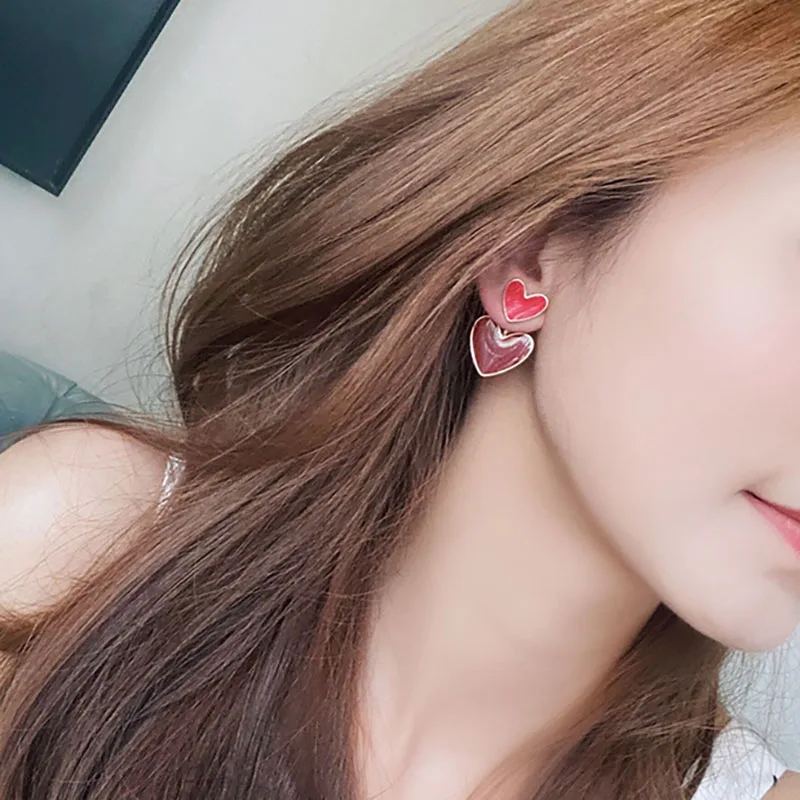 2020 Sweet Style Fashion Colorful Stud Earrings For Women Enamel Love Heart Earrings jewelry Christmas gift 
2020 Sweet Style Fashion Colorful Stud Earrings For Women Enamel Love Heart Earrings jewelry Christmas gift