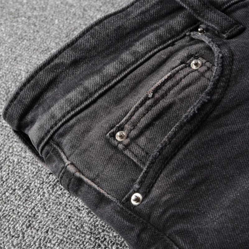 Fashion Streetwear Men Jeans High Quality Elastic Slim Fit Black Color Ripped Jeans Patches Designer Punk Style Hip Hop Pants
Fashion Streetwear Men Jeans High Quality Elastic Slim Fit Black Color Ripped Jeans Patches Designer Punk Style Hip Hop Pants
