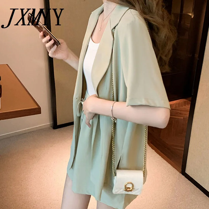 JXMYY Small Female Summer Thin Section 2021 Fashion Temperament New Net Red Casual European And American Shorts Two-Piece Suit
JXMYY Small Female Summer Thin Section 2021 Fashion Temperament New Net Red Casual European And American Shorts Two-Piece Suit