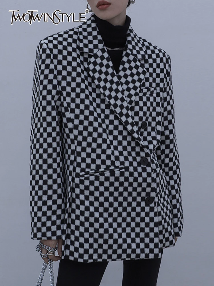 Женский блейзер TWOTWINSTYLE, черный блейзер с длинным рукавом и отложным воротником, в Корейском стиле
Женский блейзер TWOTWINSTYLE, черный блейзер с длинным рукавом и отложным воротником, в Корейском стиле