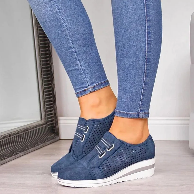 Women's Sports Shoes 2021 Hollow Slope with Thick-soled Casual Shoes Cover High Heels Outdoor Comfortable Casual Shoes Women
Women's Sports Shoes 2021 Hollow Slope with Thick-soled Casual Shoes Cover High Heels Outdoor Comfortable Casual Shoes Women