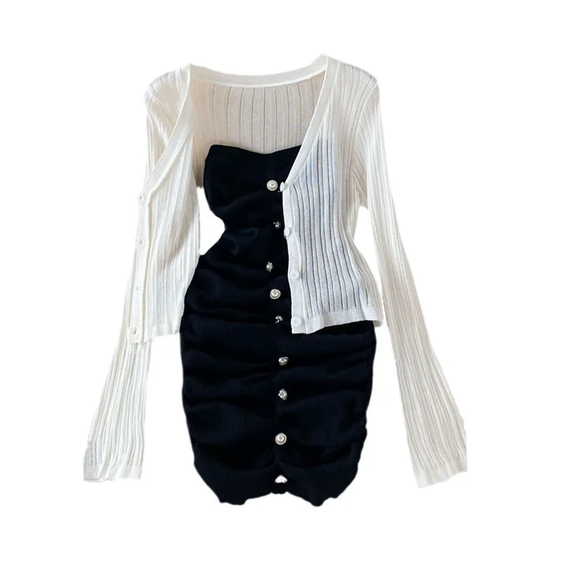 knitting strapless dress with western style with a thin hollow out sunscreen unlined upper garment to coat two-piece
knitting strapless dress with western style with a thin hollow out sunscreen unlined upper garment to coat two-piece