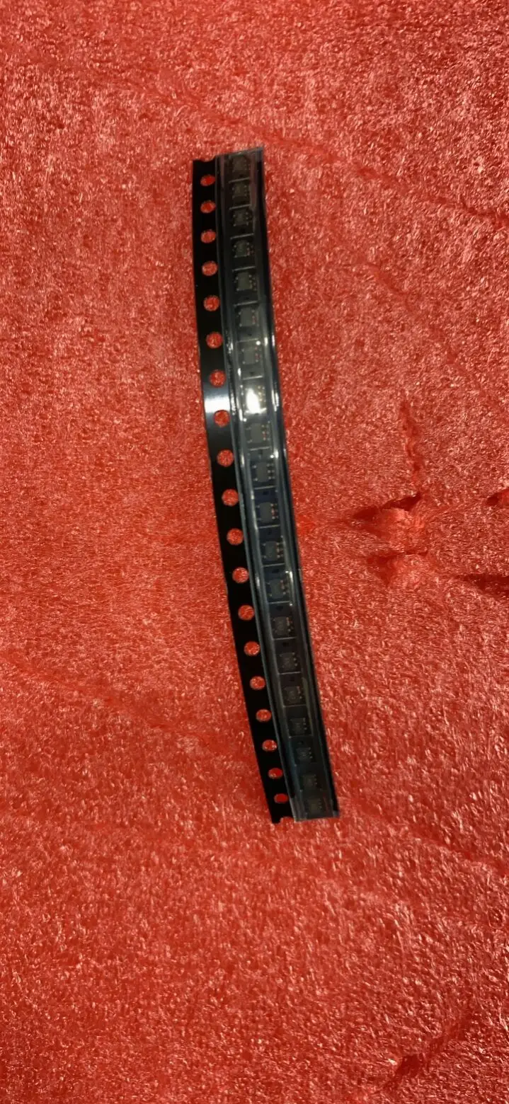 SN74LVC1G80 SN74LVC1G80KR warehouse stock original film false a penalty SN74LVC1G80DCKR 100PCS -1lot
SN74LVC1G80 SN74LVC1G80KR warehouse stock original film false a penalty SN74LVC1G80DCKR 100PCS -1lot