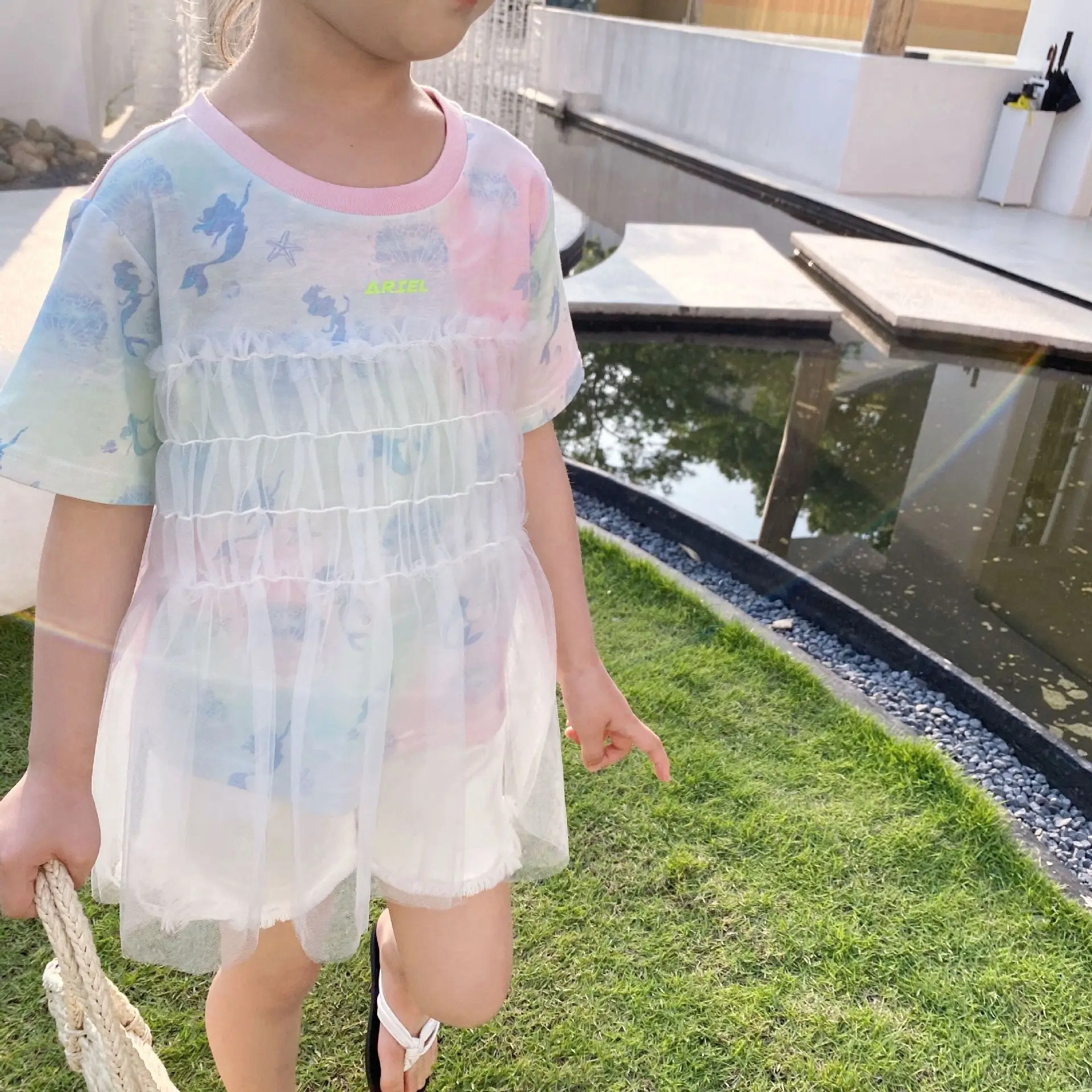 Детские топы для девочек, летние топы, хлопковая сетчатая Лоскутная дизайнерская Милая Одежда для девочек
Детские топы для девочек, летние топы, хлопковая сетчатая Лоскутная дизайнерская Милая Одежда для девочек