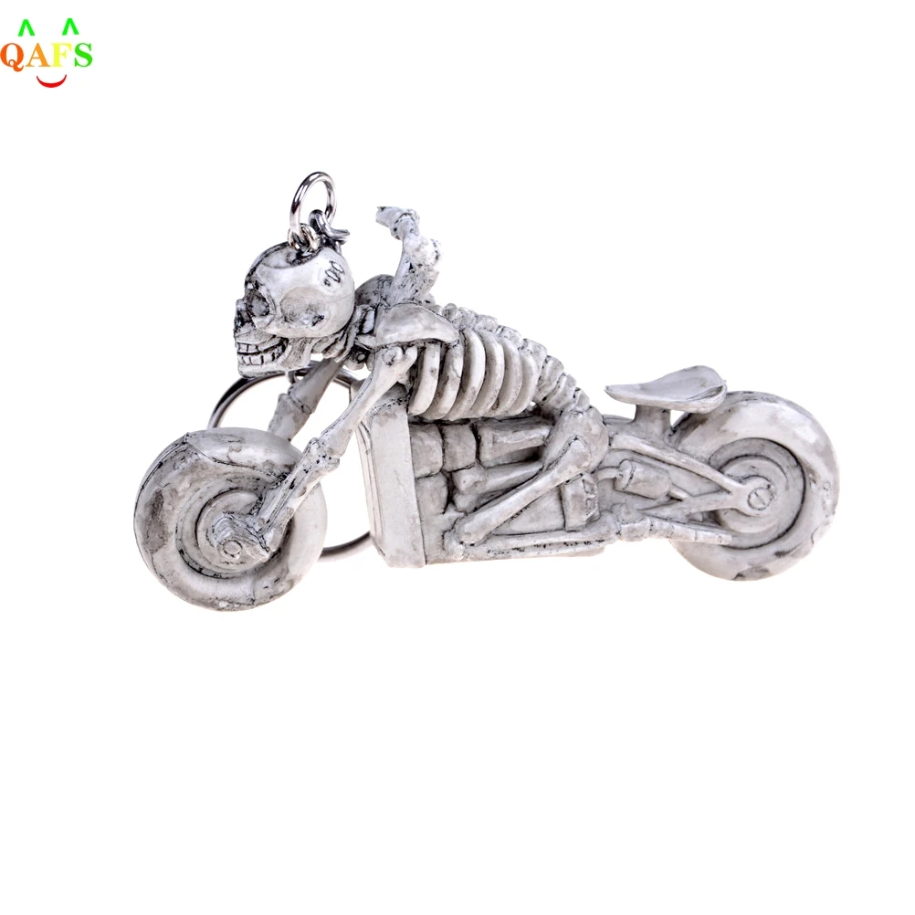 1pc Skull Motorcycle Toy Gift Skull Keychain Vintage Rubber Devil Death Monster Pirate Trinket Motor Car toy
1pc Skull Motorcycle Toy Gift Skull Keychain Vintage Rubber Devil Death Monster Pirate Trinket Motor Car toy