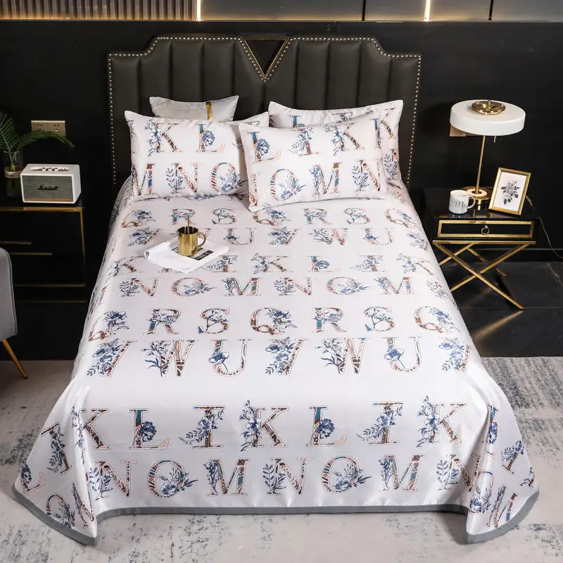 Explosive style three-piece mat bed sheet set, machine washable ice silk mat 1.8m 2m bed linen three-piece set
Explosive style three-piece mat bed sheet set, machine washable ice silk mat 1.8m 2m bed linen three-piece set
