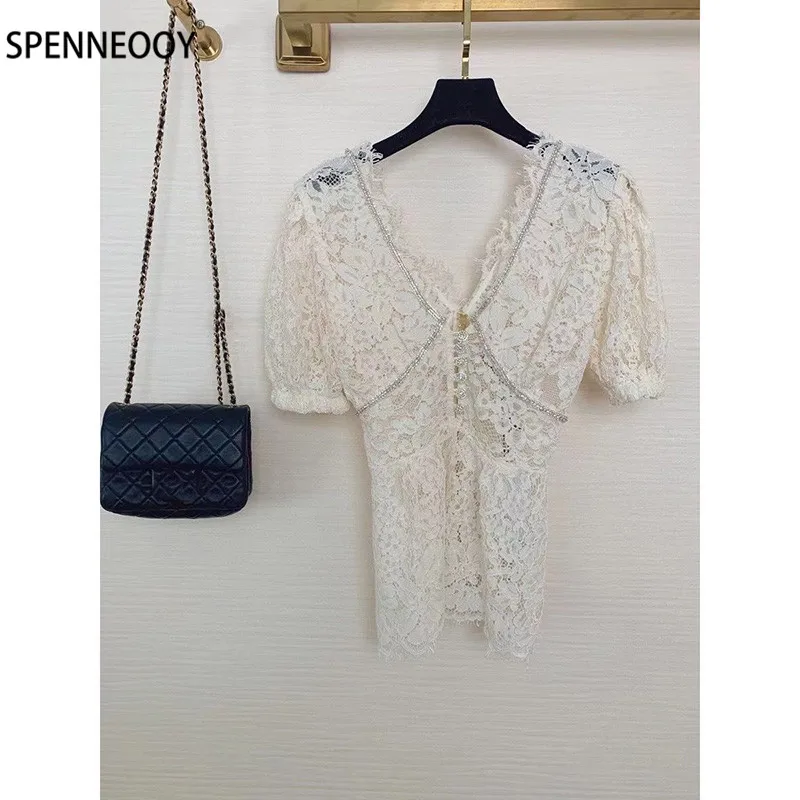 SPENNEOOY Designer Brand Summer Sexy Lace Embroidery Tops Tees Women V-Neck Crystal Diamond White Lace T Shirts
SPENNEOOY Designer Brand Summer Sexy Lace Embroidery Tops Tees Women V-Neck Crystal Diamond White Lace T Shirts