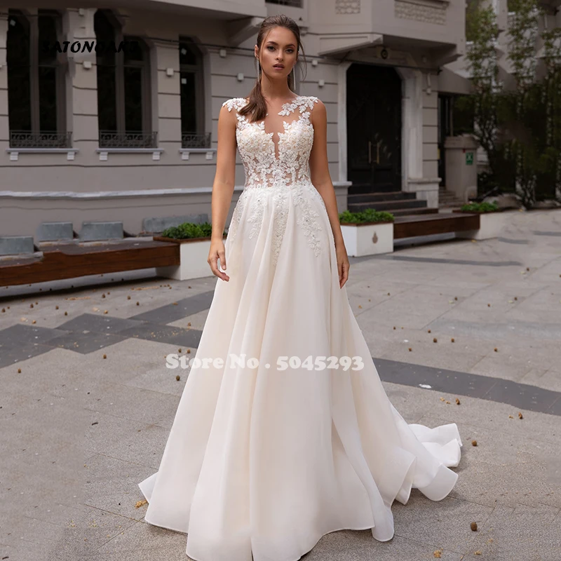 Vestido De Novia Boho Lace Wedding Dress Sleeveless Sheer Neck Appliques Illusion Bridal Gowns For Bride 2021 Robe Mariée Online
Vestido De Novia Boho Lace Wedding Dress Sleeveless Sheer Neck Appliques Illusion Bridal Gowns For Bride 2021 Robe Mariée Online