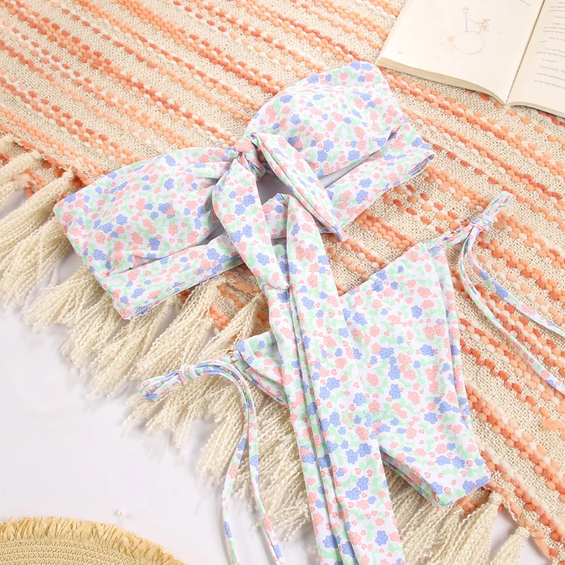 Floral Print Bikini Women Biquini Bandage Swimsuit 2021 Bikini Set Bathing Suit Women Hollow Out Swimwear Bandeau Bikinis Sexy
Floral Print Bikini Women Biquini Bandage Swimsuit 2021 Bikini Set Bathing Suit Women Hollow Out Swimwear Bandeau Bikinis Sexy