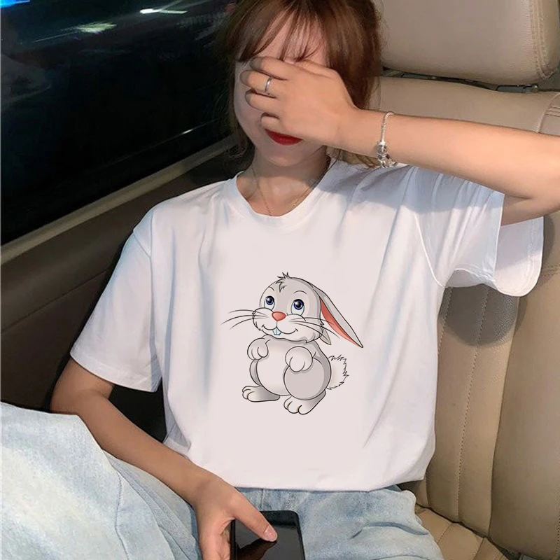 Graphic tees tops summer cartoon rabbits women cute T-shirt O-neck T-shirt Vintage Ullzang Mujer_T-Shirt.
Graphic tees tops summer cartoon rabbits women cute T-shirt O-neck T-shirt Vintage Ullzang Mujer_T-Shirt.