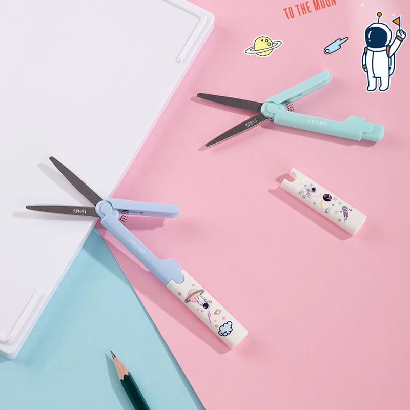 1 Pcs Handmade Children Scissors Cartoons Portable Scissors Primary School Children Handmade Paper Cutting Scissors
1 Pcs Handmade Children Scissors Cartoons Portable Scissors Primary School Children Handmade Paper Cutting Scissors
