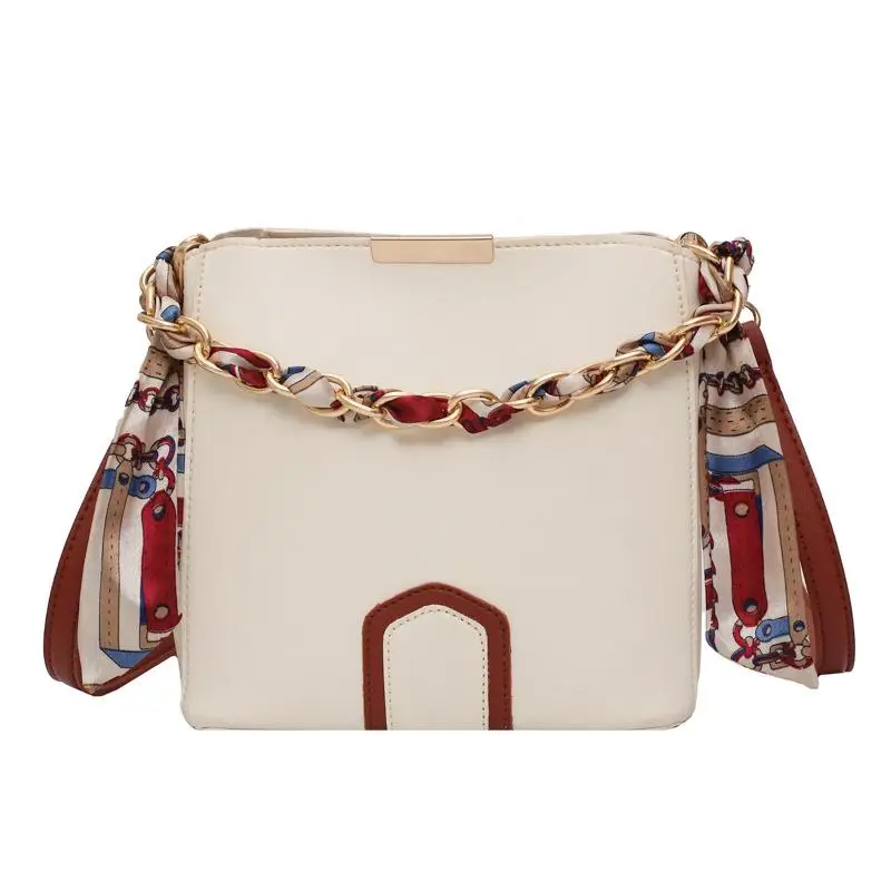 New 2021 Women Fashion Pu Leather Texture Bucket Clutch Elegant Luxury Ladies Bag Woven Portable Shoulder Messenger Casual Bag
New 2021 Women Fashion Pu Leather Texture Bucket Clutch Elegant Luxury Ladies Bag Woven Portable Shoulder Messenger Casual Bag