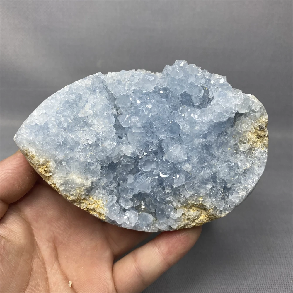 763g Natural Gemstone Kyanite Crystal and Stone Healing Spiritual Rock Home Spiritual Decoration and Witchcraft Altar Supplies
763g Natural Gemstone Kyanite Crystal and Stone Healing Spiritual Rock Home Spiritual Decoration and Witchcraft Altar Supplies