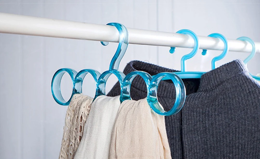 Hooks 5-hole Ring Rope Slots HolderHangers Hooks Suction for Kitchen Bathroom Scarf Wraps Shawl Storage Coat Hanger
Hooks 5-hole Ring Rope Slots HolderHangers Hooks Suction for Kitchen Bathroom Scarf Wraps Shawl Storage Coat Hanger