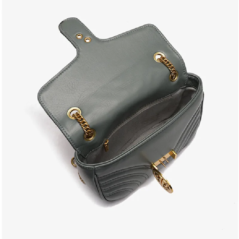 2021 New Fashion Pleated Chain One Shoulder Bags PU Women Flaps Ladies Designer Purses and Handbags Sac Bandouliere Femme Gg
2021 New Fashion Pleated Chain One Shoulder Bags PU Women Flaps Ladies Designer Purses and Handbags Sac Bandouliere Femme Gg