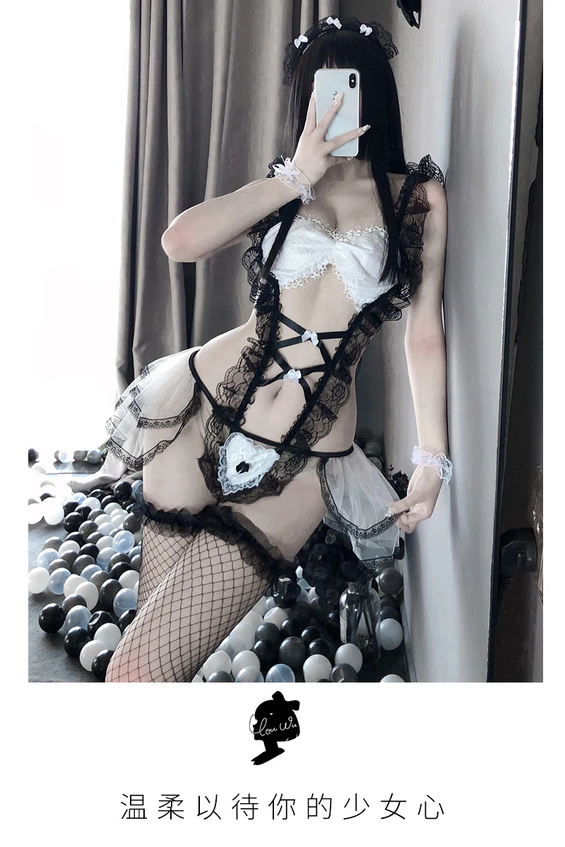 Japanese Sexy Lingerie Maid Outfit Baby Doll Cosplay Costumes Perspective Underwear Servant Classical Erotic Lace Maids Outfit
Japanese Sexy Lingerie Maid Outfit Baby Doll Cosplay Costumes Perspective Underwear Servant Classical Erotic Lace Maids Outfit