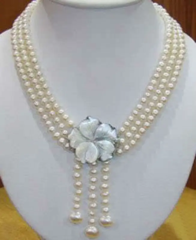 free P&P****Wonderful!7-8MM 3Rows Natural White Akoay Cultured Pearl Shell Clasp Necklace
free P&P****Wonderful!7-8MM 3Rows Natural White Akoay Cultured Pearl Shell Clasp Necklace