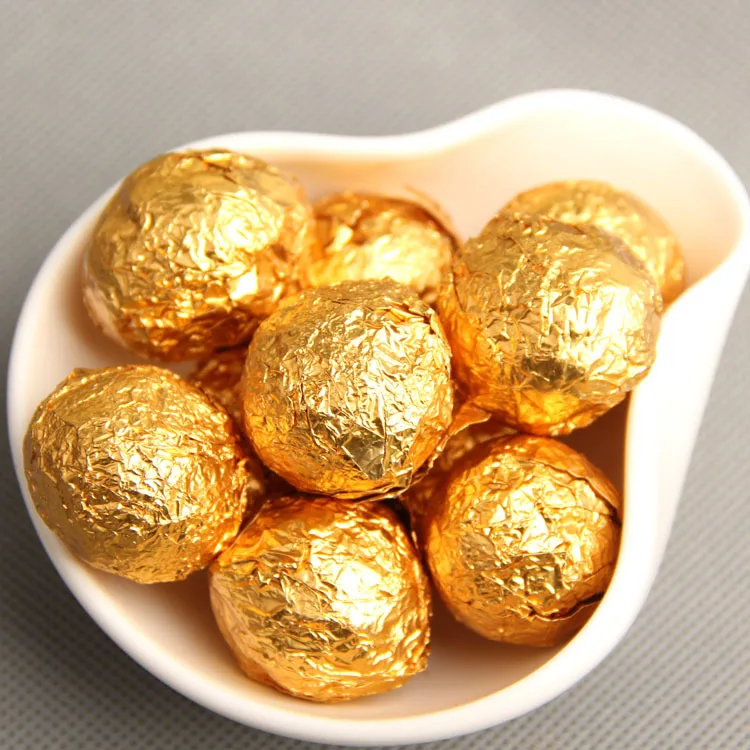 The Oldest pu'er Tea China Yunnan Pu'er Handmade Golden Bud Tea Tea Green Food For Health Care Weight Lose Simulation Tea 
The Oldest pu'er Tea China Yunnan Pu'er Handmade Golden Bud Tea Tea Green Food For Health Care Weight Lose Simulation Tea