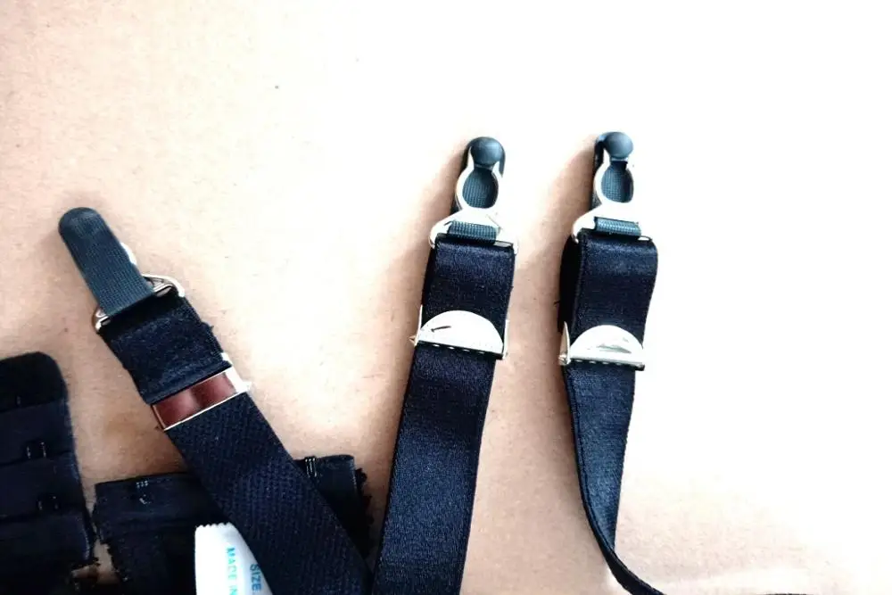 Mesh Garter Belt Plus Size Black Suspender Belt with Six Straps Metal Clip for Women's Stockings Lingerie
Mesh Garter Belt Plus Size Black Suspender Belt with Six Straps Metal Clip for Women's Stockings Lingerie