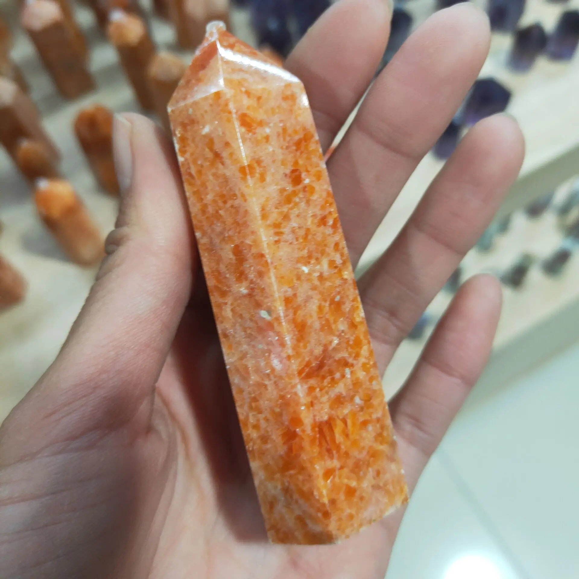 1pcs High Quality Natural Sunstone Pillar Crystal For Present Or Collection
1pcs High Quality Natural Sunstone Pillar Crystal For Present Or Collection