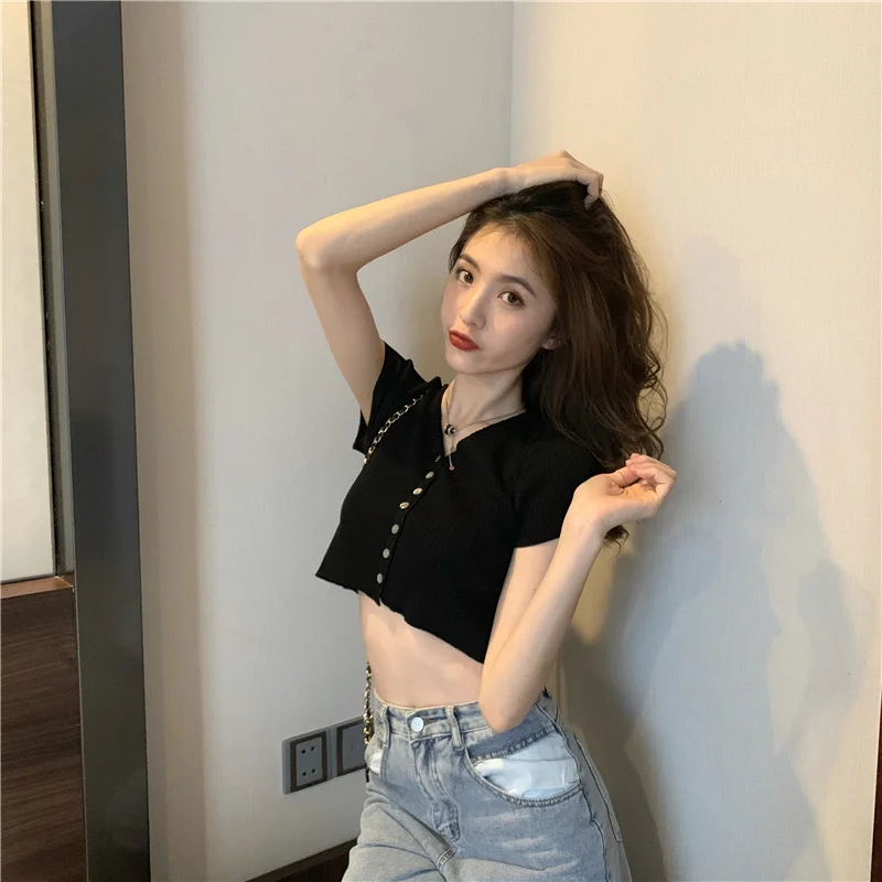 Knitwear Thin Women's Short V-neck Top 2021 Summer New French Retro Wear High Waist Short Sleeve Cardigan
Knitwear Thin Women's Short V-neck Top 2021 Summer New French Retro Wear High Waist Short Sleeve Cardigan