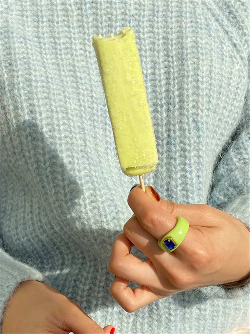 New Transparent Acrylic Resin Rhinestone Colorful Geometry Circel Round Rings for Women Jewelry Party Girls Gifts 
New Transparent Acrylic Resin Rhinestone Colorful Geometry Circel Round Rings for Women Jewelry Party Girls Gifts